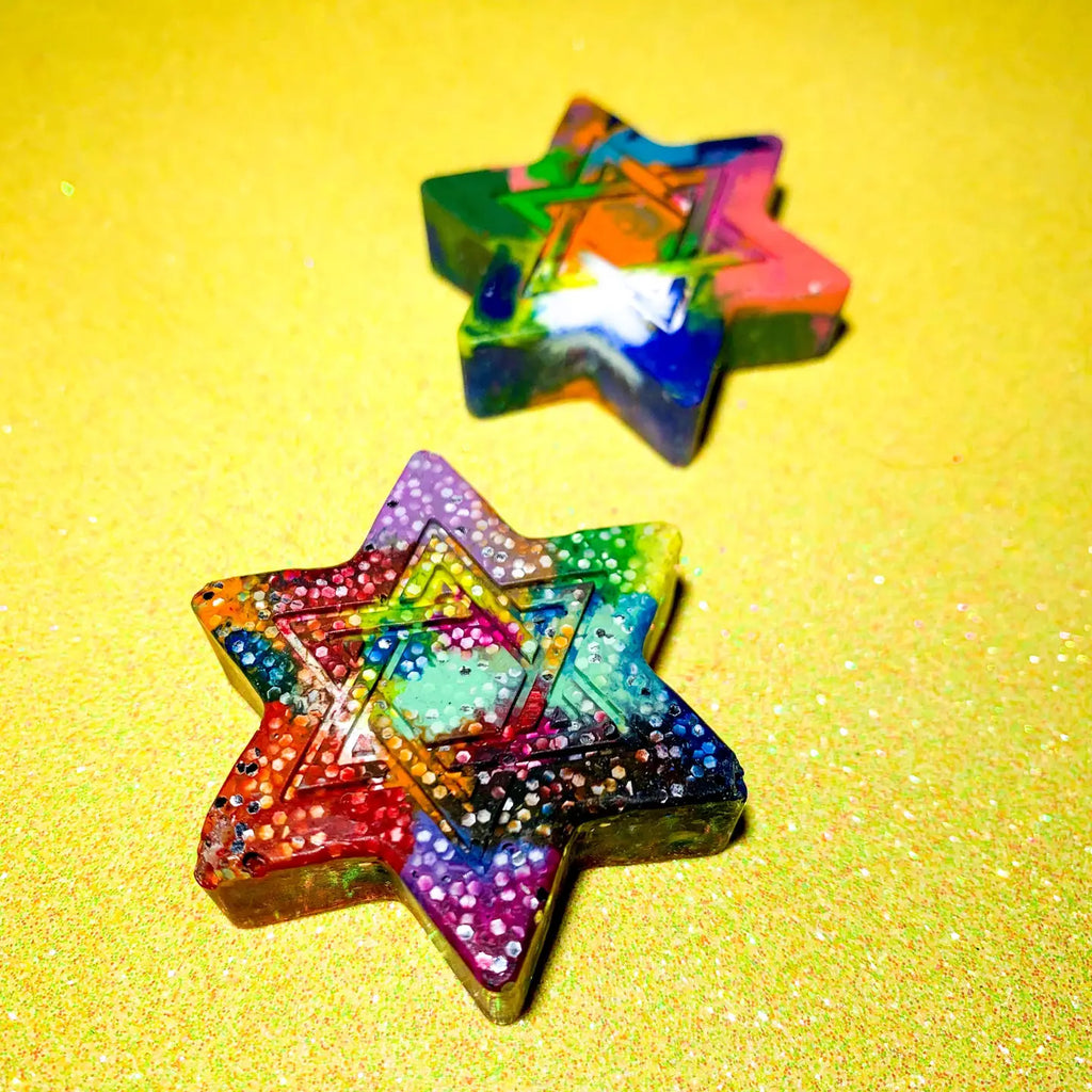 Festive Hanukkah Crayon Gift Set