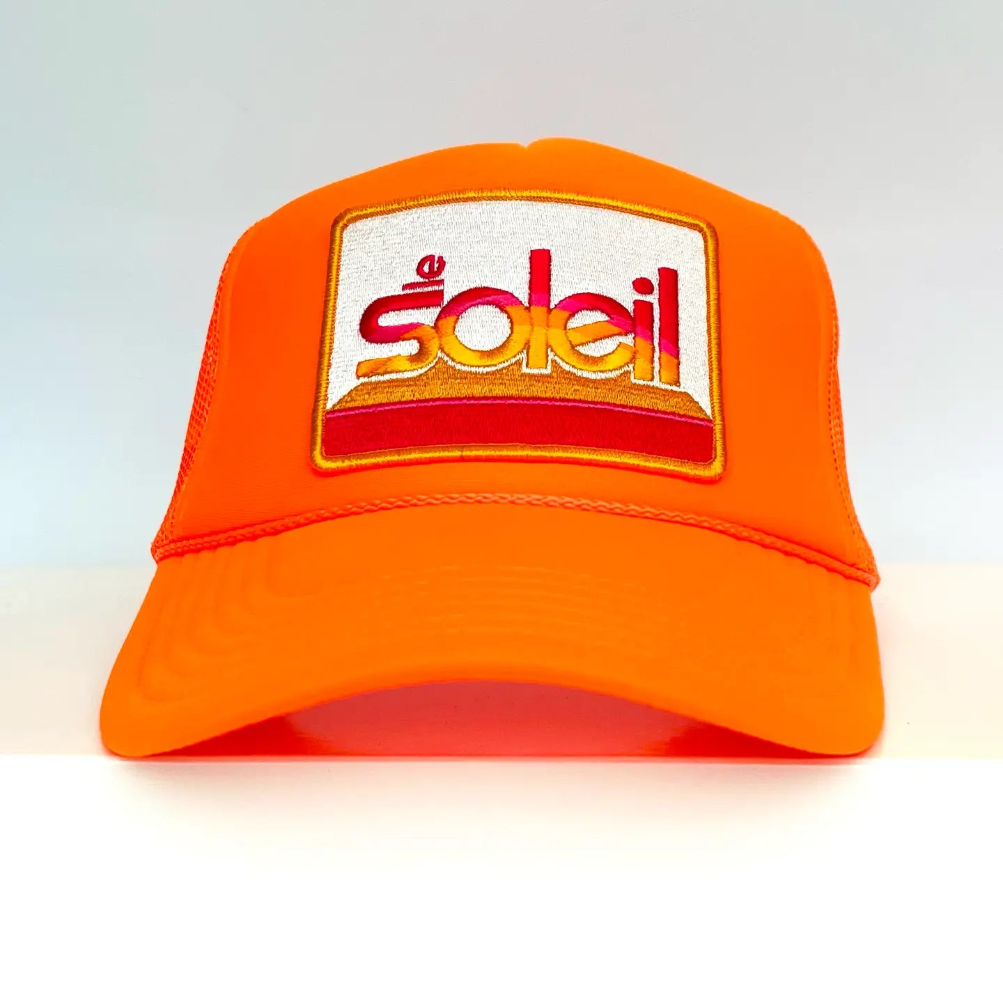 PORT SANDZ - Le Soleil Trucker Hat