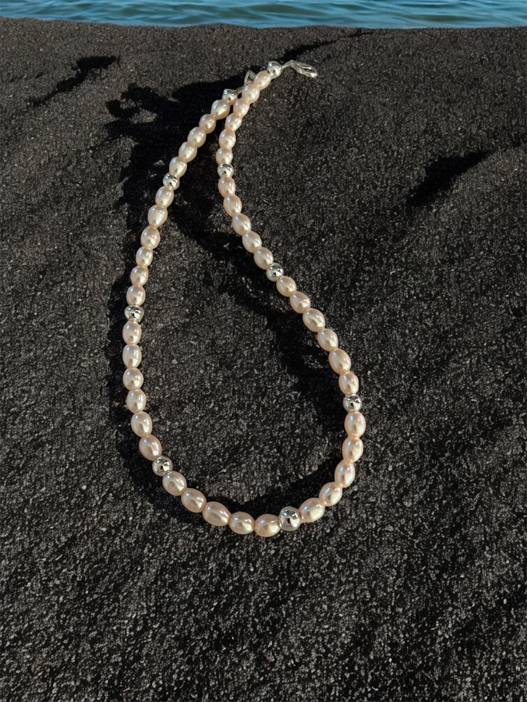 JOY JEWELRY — Île de Ré 16" Seed Pearl Necklace