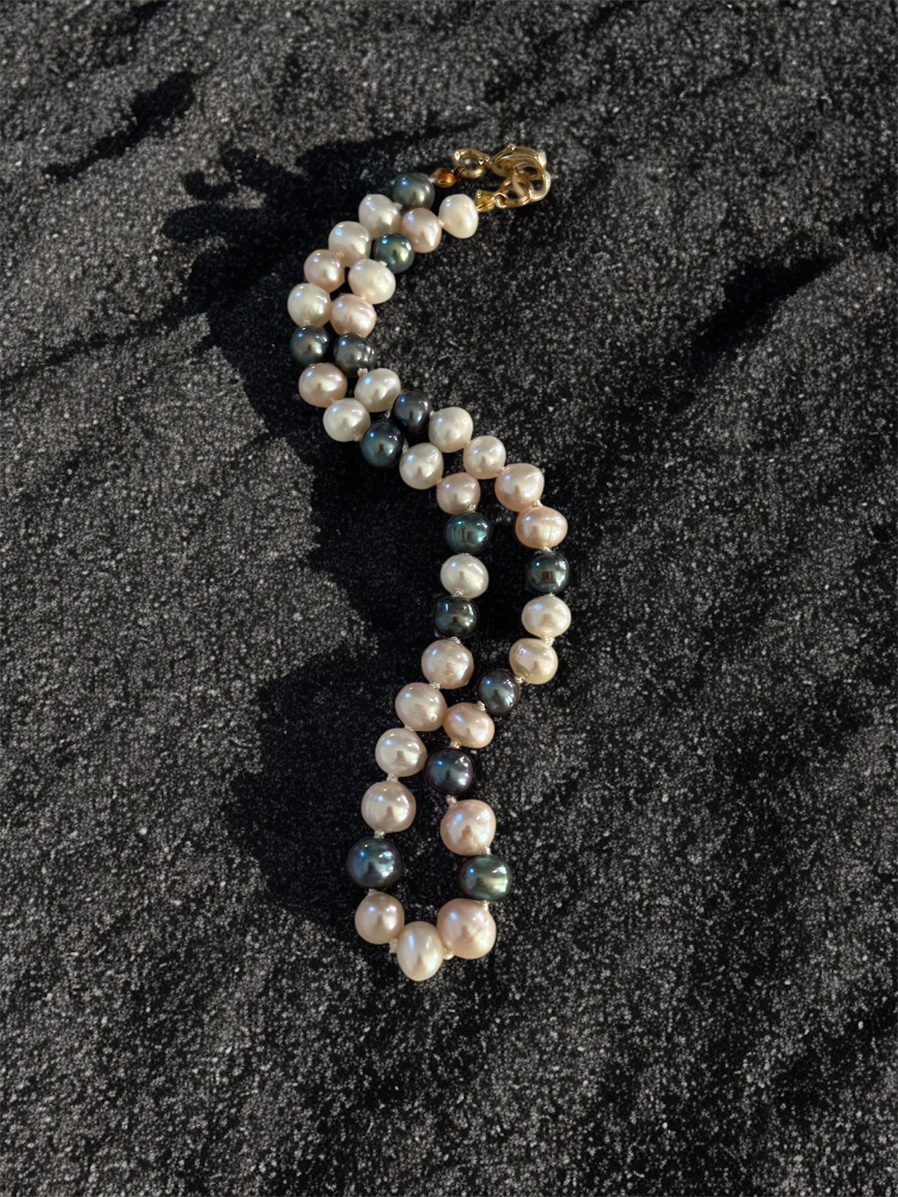 JOY JEWELRY — Bora-Bora 16" Grey + Cream Pearl Necklace