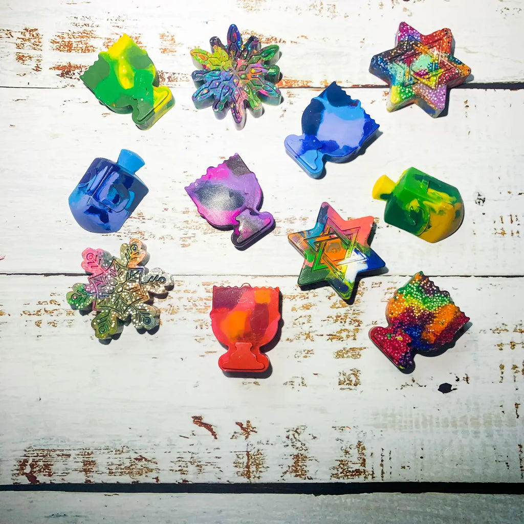 Festive Hanukkah Crayon Gift Set