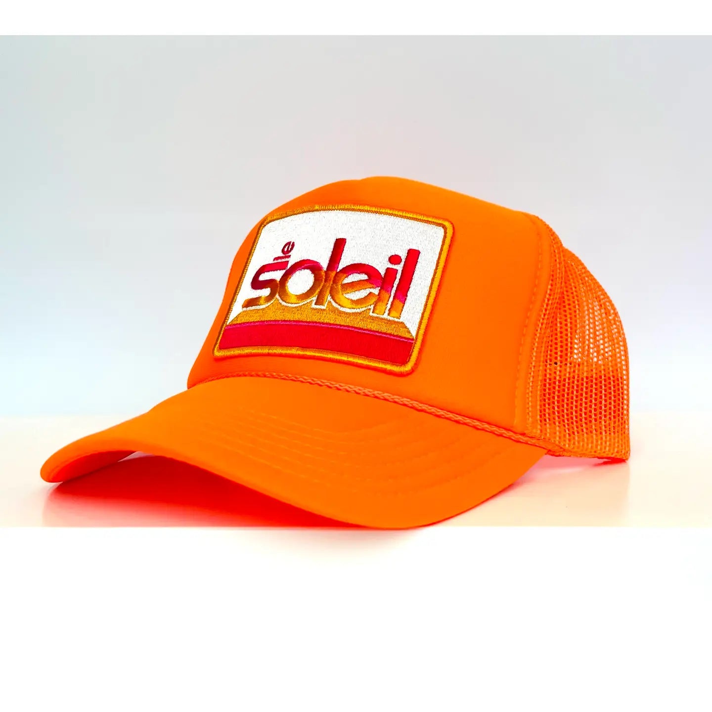 PORT SANDZ - Le Soleil Trucker Hat